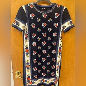 Patterned T-Shirt Dress by Tory Burch
